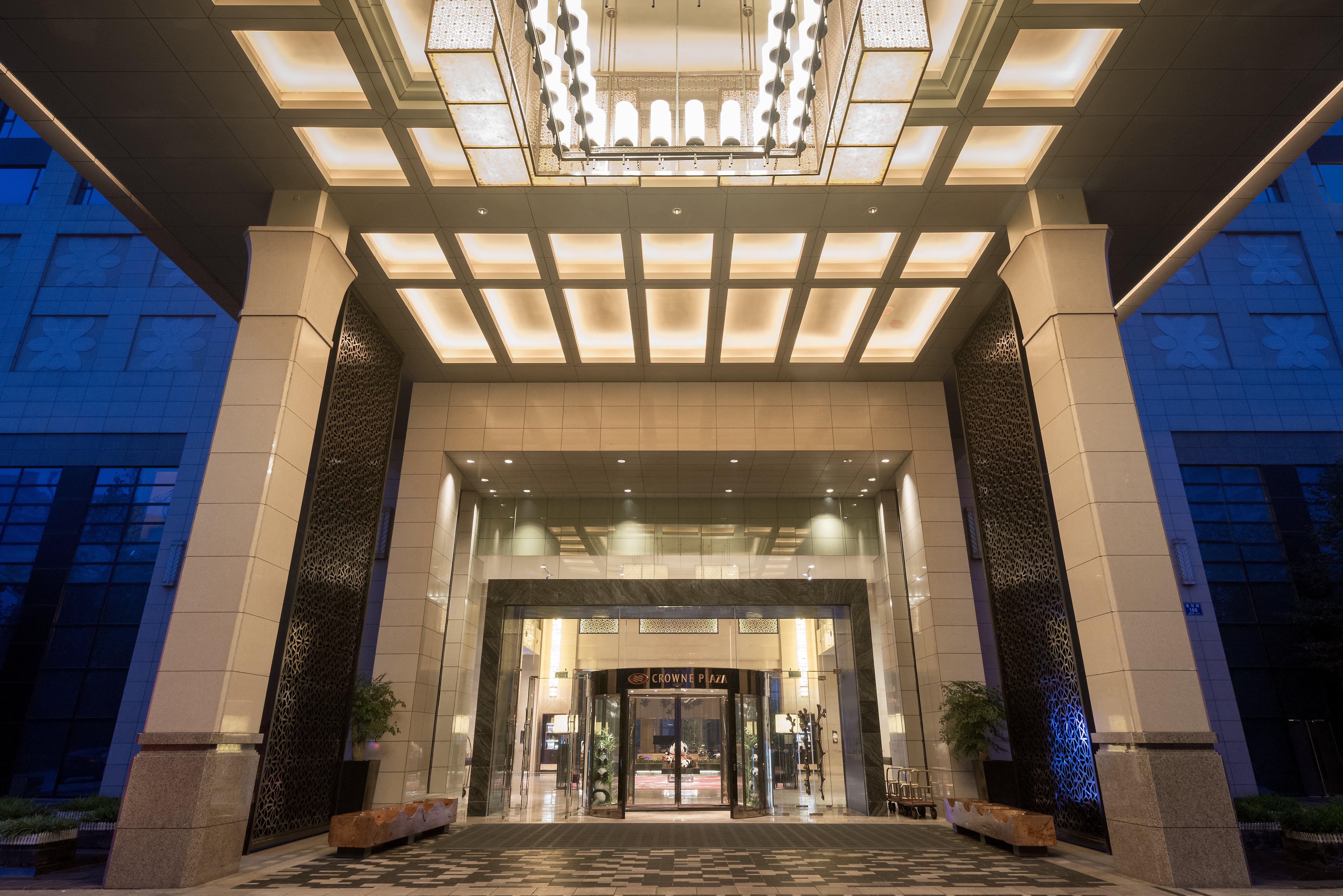 Crowne Plaza Chengdu Panda Garden By Ihg Hotel Екстериор снимка