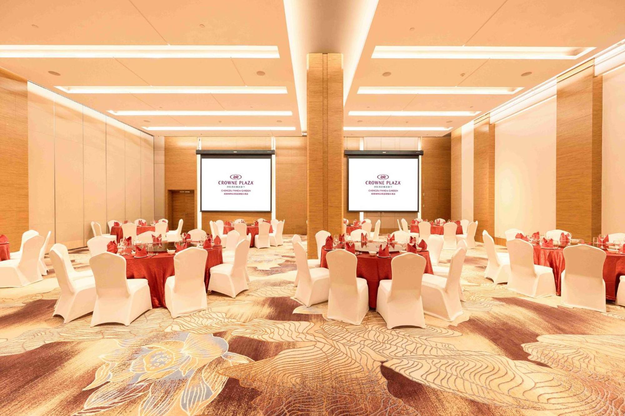 Crowne Plaza Chengdu Panda Garden By Ihg Hotel Екстериор снимка