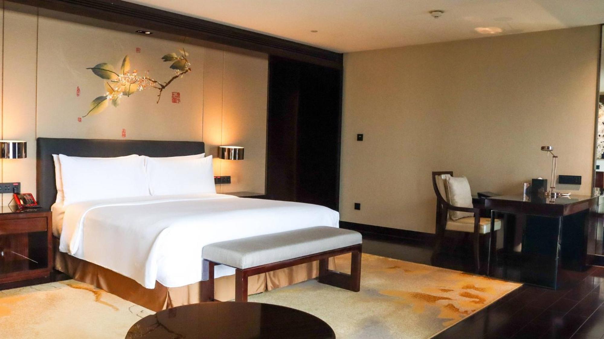 Crowne Plaza Chengdu Panda Garden By Ihg Hotel Екстериор снимка