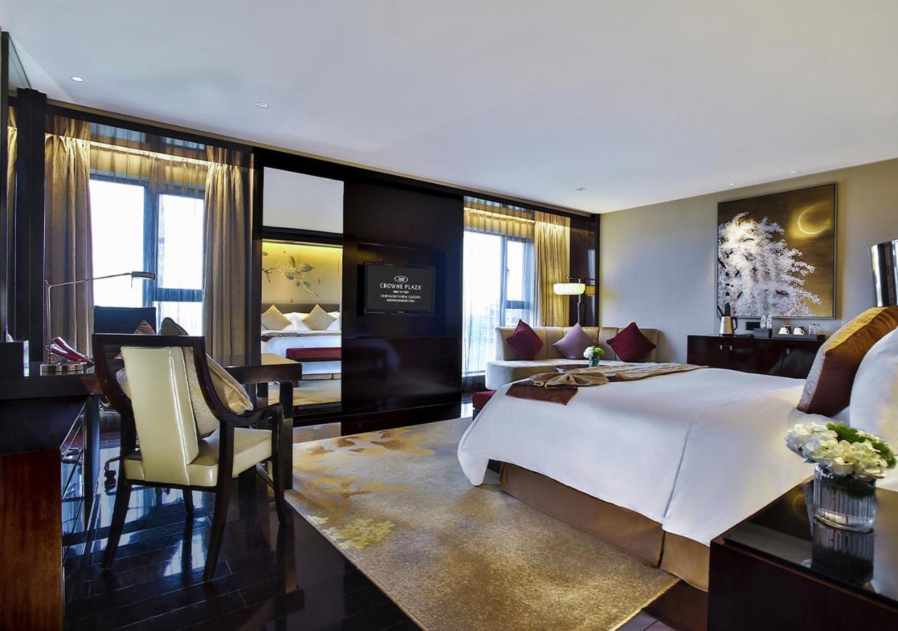 Crowne Plaza Chengdu Panda Garden By Ihg Hotel Екстериор снимка
